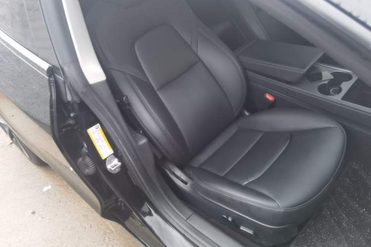 Used Tesla Model 3 2021 Standard Range Rear-Drive Upgraded Version Right Front Seat