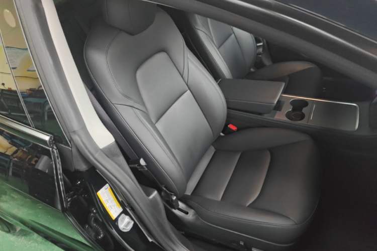 Used Tesla Model 3 2021 Standard Range Rear-Drive Upgraded Version Right Front Seat