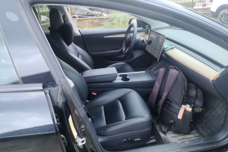 Used Tesla Model 3 2021 Standard Range Rear-Drive Upgraded Version Right Front Seat