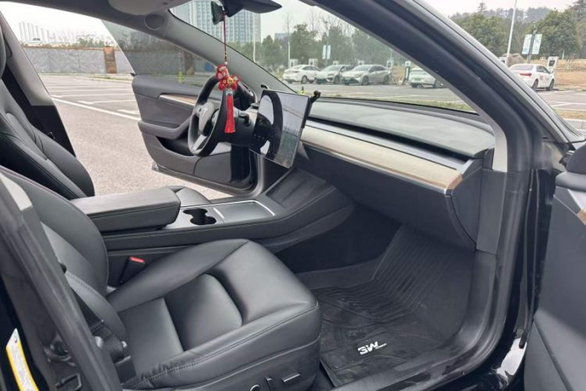 Used Tesla Model 3 2021 Standard Range Rear-Drive Upgraded Version Right Front Seat