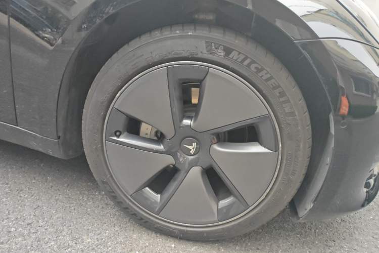 Used Tesla Model 3 2021 Revised Version Standard Range Rear-Wheel Drive Upgraded Edition 3D1 Right Front Wheel Hub