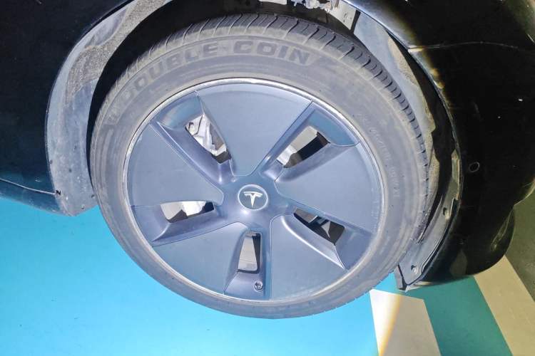 Used Tesla Model 3 2021 Revised Version Standard Range Rear-Wheel Drive Upgraded Edition 3D1 Right Front Wheel Hub