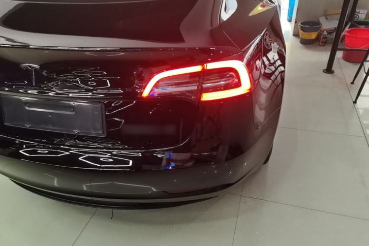 Used Tesla Model 3 2021 Standard Range Rear-Drive Upgraded Version Right Rear Taillight