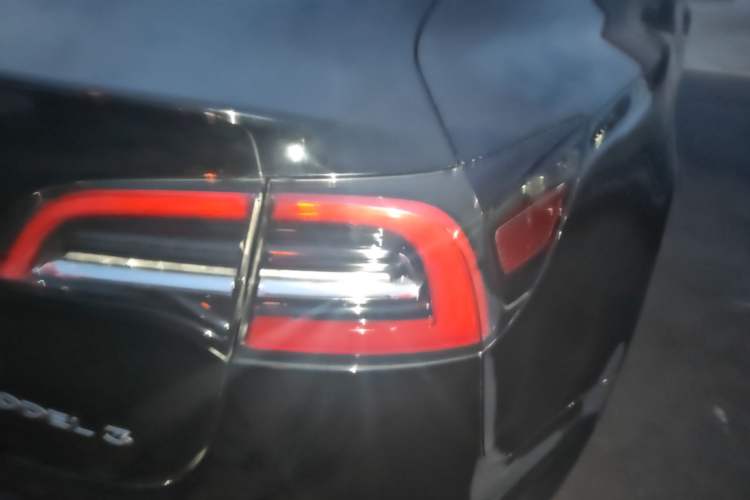 Used Tesla Model 3 2021 Standard Range Rear-Drive Upgraded Version Right Rear Taillight