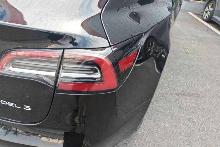 Used Tesla Model 3 2021 Standard Range Rear-Wheel Drive Upgraded Version 3D6 Right Rear Taillight