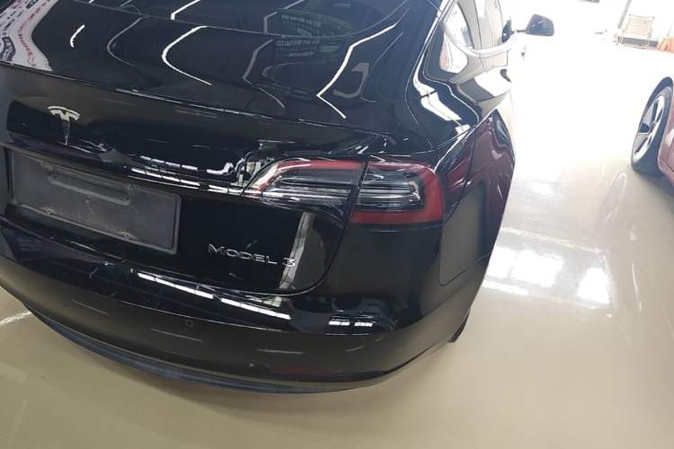 Used Tesla Model 3 2021 Standard Range Rear-Wheel Drive Upgraded Version 3D6 Right Rear Taillight