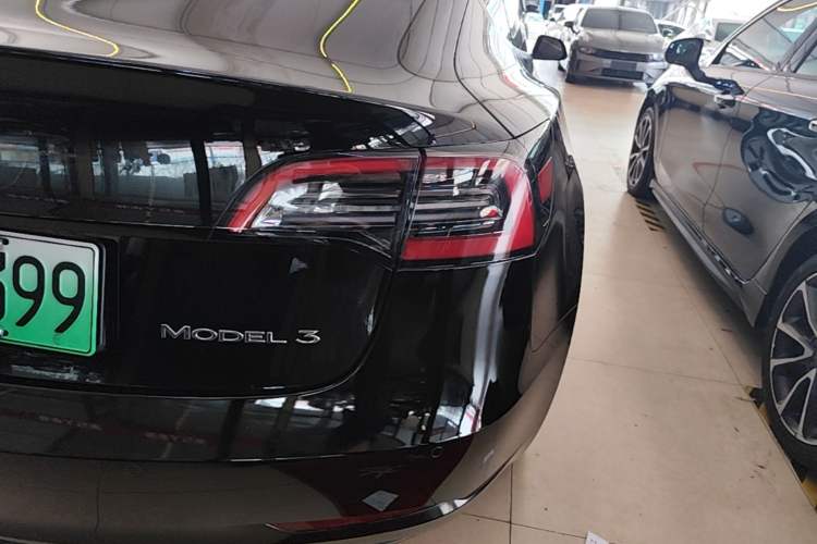 Used Tesla Model 3 2021 Standard Range Rear-Wheel Drive Upgraded Version 3D6 Right Rear Taillight