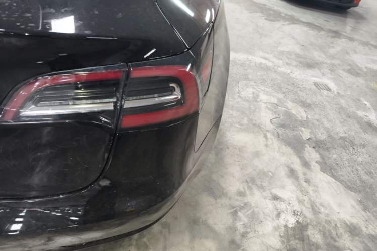 Used Tesla Model 3 2021 Standard Range Rear-Drive Upgraded Version Right Rear Taillight