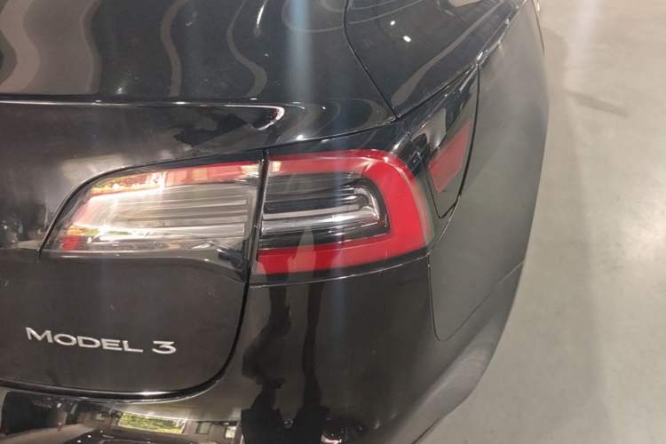 Used Tesla Model 3 2021 Standard Range Rear-Wheel Drive Upgraded Version 3D6 Right Rear Taillight
