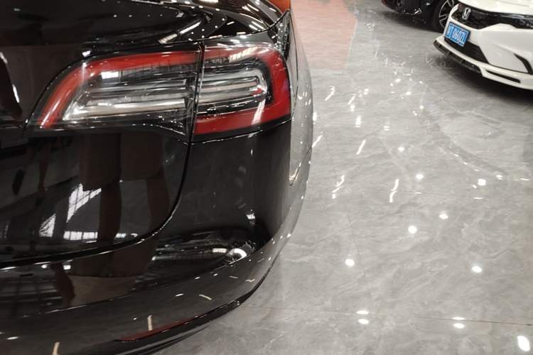 Used Tesla Model 3 2021 Standard Range Rear-Wheel Drive Upgraded Version 3D6 Right Rear Taillight