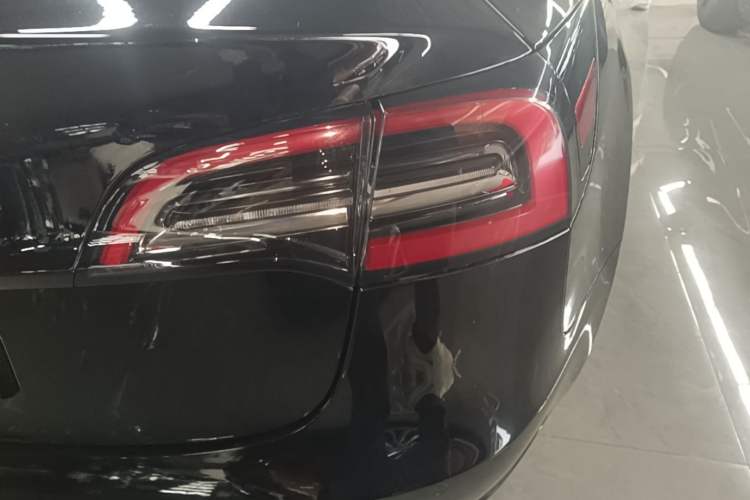 Used Tesla Model 3 2021 Revised Version Standard Range Rear-Wheel Drive Upgraded Edition 3D1 Right Rear Taillight