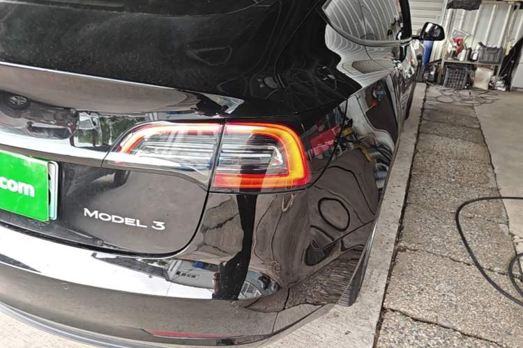 Used Tesla Model 3 2021 Standard Range Rear-Wheel Drive Upgraded Version 3D6 Right Rear Taillight