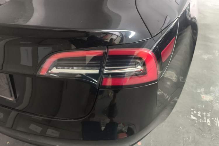 Used Tesla Model 3 2021 Revised Version Standard Range Rear-Wheel Drive Upgraded Edition 3D1 Right Rear Taillight