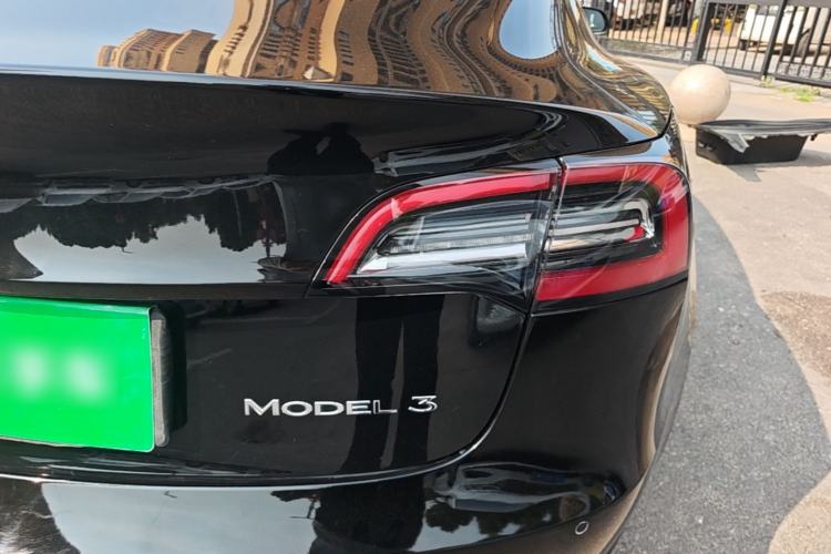 Used Tesla Model 3 2021 Standard Range Rear-Wheel Drive Upgraded Version 3D6 Right Rear Taillight