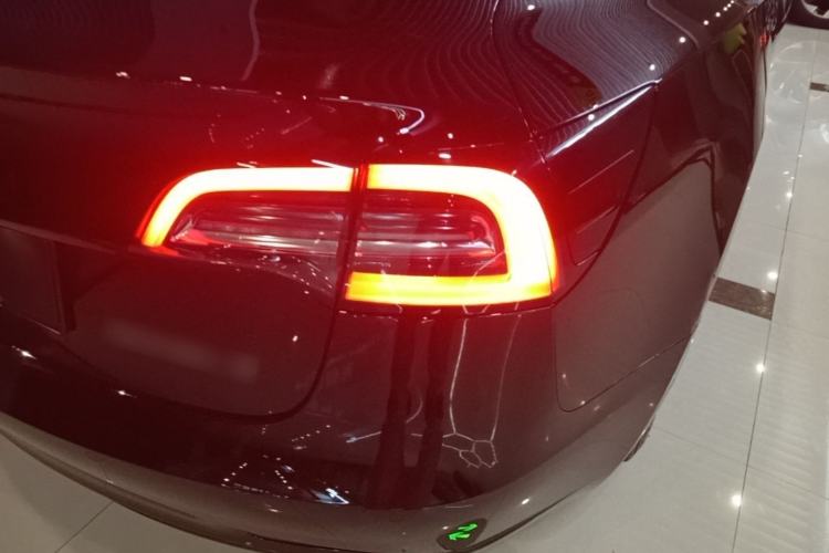 Used Tesla Model 3 2021 Standard Range Rear-Wheel Drive Upgraded Version 3D6 Right Rear Taillight