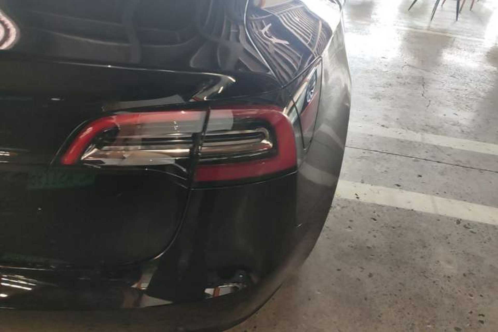 Used Tesla Model 3 2021 Revised Version Standard Range Rear-Wheel Drive Upgraded Edition 3D1 Right Rear Taillight