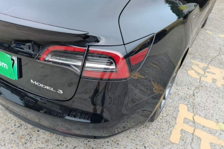 Used Tesla Model 3 2021 Standard Range Rear-Wheel Drive Upgraded Version 3D6 Right Rear Taillight