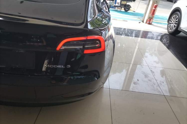 Used Tesla Model 3 2021 Standard Range Rear-Drive Upgraded Version Right Rear Taillight