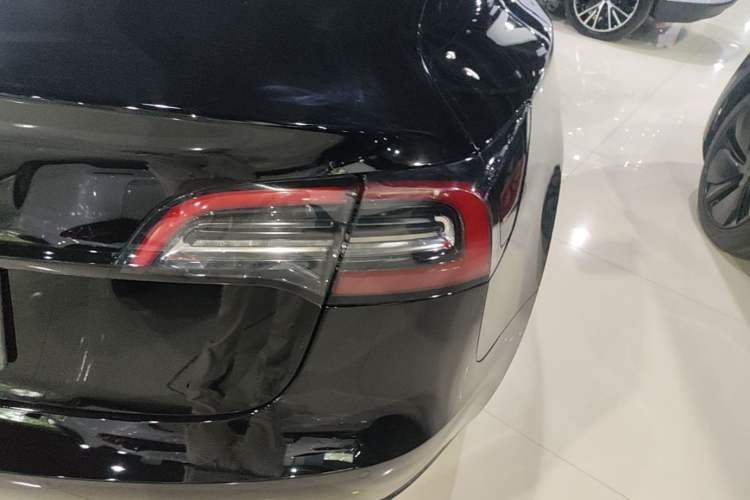 Used Tesla Model 3 2021 Standard Range Rear-Drive Upgraded Version Right Rear Taillight