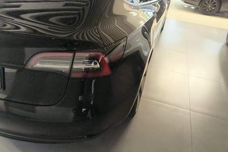 Used Tesla Model 3 2021 Standard Range Rear-Drive Upgraded Version Right Rear Taillight