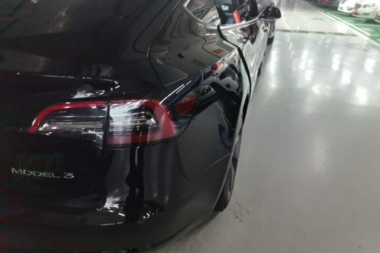 Used Tesla Model 3 2021 Standard Range Rear-Wheel Drive Upgraded Version 3D6 Right Rear Taillight