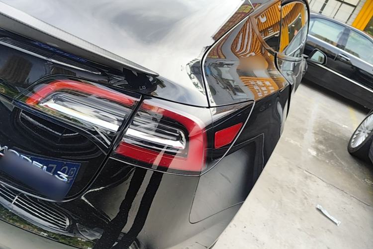 Used Tesla Model 3 2021 Performance High-Performance All-Wheel-Drive Version Right Rear Taillight