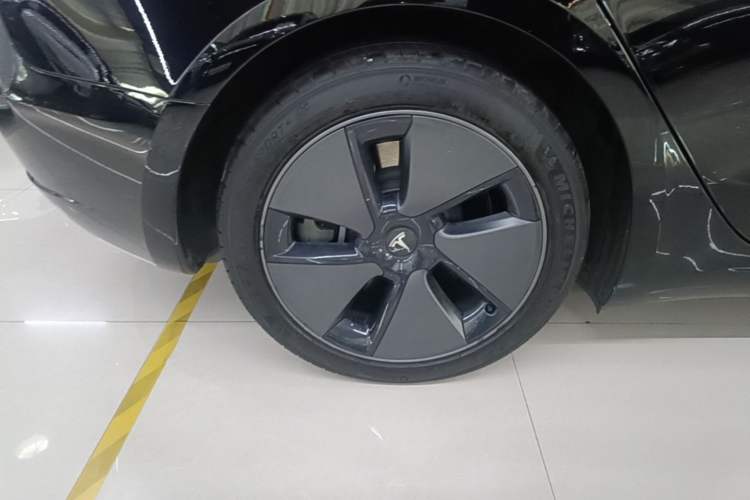 Used Tesla Model 3 2021 Standard Range Rear-Wheel Drive Upgraded Version 3D6 Right Rear Wheel Hub
