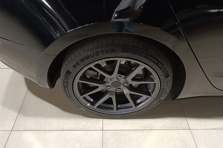Used Tesla Model 3 2021 Standard Range Rear-Wheel Drive Upgraded Version 3D6 Right Rear Wheel Hub