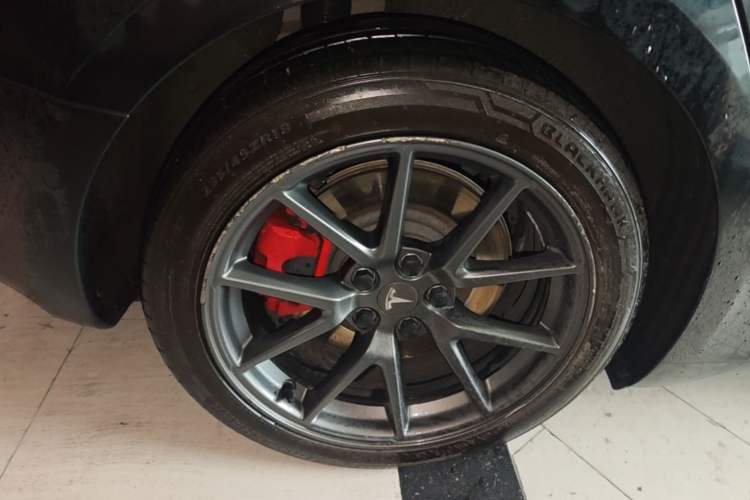Used Tesla Model 3 2021 Standard Range Rear-Wheel Drive Upgraded Version 3D6 Right Rear Wheel Hub