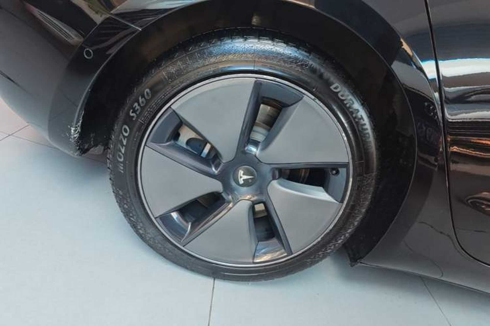 Used Tesla Model 3 2021 Standard Range Rear-Drive Upgraded Version Right Rear Wheel Hub