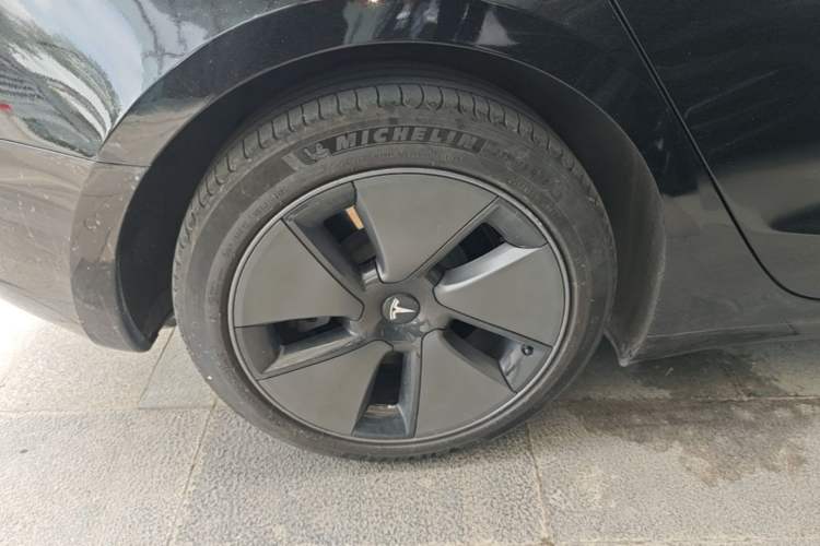 Used Tesla Model 3 2021 Standard Range Rear-Wheel Drive Upgraded Version 3D6 Right Rear Wheel Hub