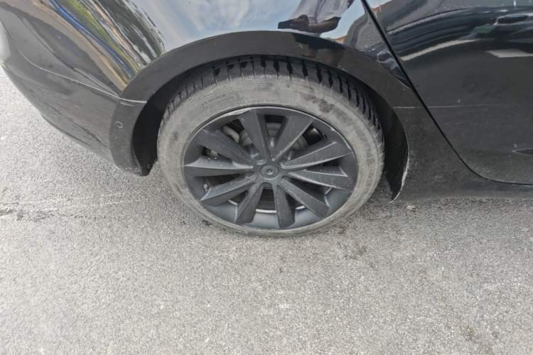 Used Tesla Model 3 2021 Standard Range Rear-Wheel Drive Upgraded Version 3D6 Right Rear Wheel Hub