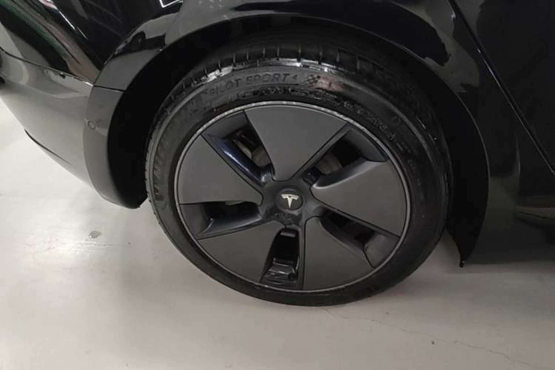Used Tesla Model 3 2021 Revised Version Standard Range Rear-Wheel Drive Upgraded Edition 3D1 Right Rear Wheel Hub