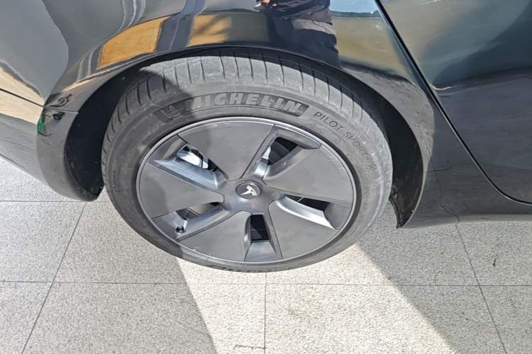 Used Tesla Model 3 2021 Revised Version Standard Range Rear-Wheel Drive Upgraded Edition 3D1 Right Rear Wheel Hub
