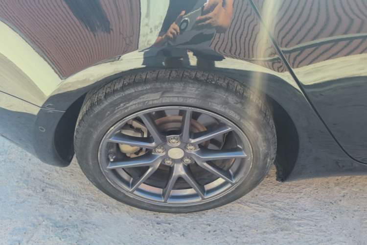 Used Tesla Model 3 2021 Standard Range Rear-Drive Upgraded Version Right Rear Wheel Hub