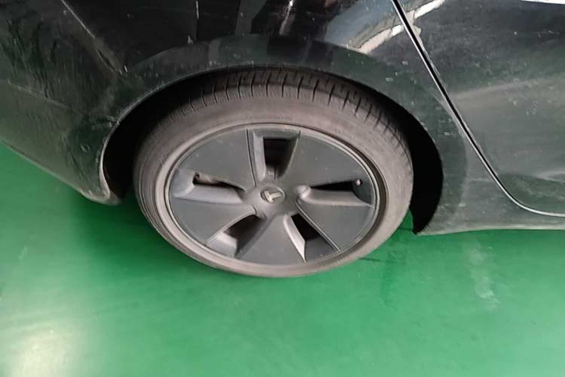 Used Tesla Model 3 2021 Standard Range Rear-Wheel Drive Upgraded Version 3D6 Right Rear Wheel Hub