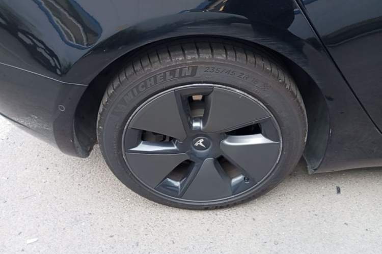 Used Tesla Model 3 2021 Revised Version Standard Range Rear-Wheel Drive Upgraded Edition 3D1 Right Rear Wheel Hub