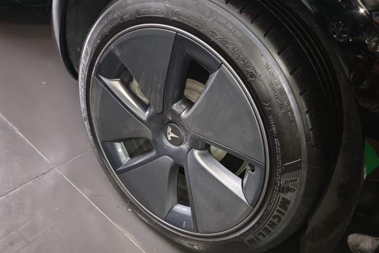 Used Tesla Model 3 2021 Revised Version Standard Range Rear-Wheel Drive Upgraded Edition 3D1 Right Rear Wheel Hub