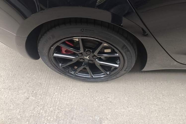 Used Tesla Model 3 2021 Revised Version Standard Range Rear-Wheel Drive Upgraded Edition 3D1 Right Rear Wheel Hub