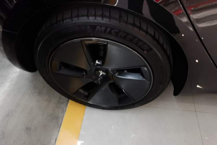 Used Tesla Model 3 2021 Revised Version Standard Range Rear-Wheel Drive Upgraded Edition 3D1 Right Rear Wheel Hub