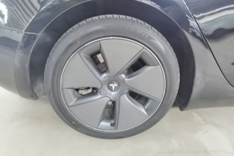 Used Tesla Model 3 2021 Standard Range Rear-Drive Upgraded Version Right Rear Wheel Hub