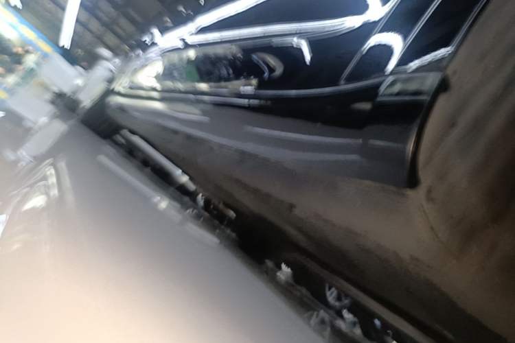 Used Tesla Model 3 2021 Standard Range Rear-Wheel Drive Upgraded Version 3D6 Right Side Sill