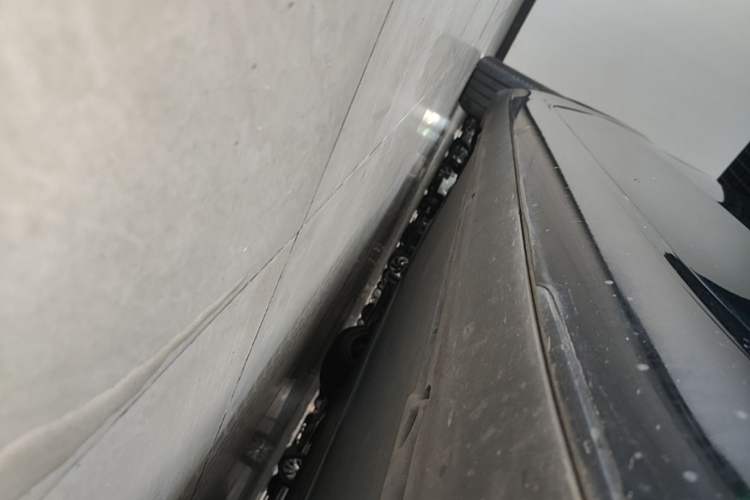 Used Tesla Model 3 2021 Standard Range Rear-Drive Upgraded Version Right Side Sill