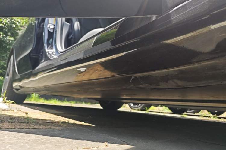 Used Tesla Model 3 2021 Standard Range Rear-Wheel Drive Upgraded Version 3D6 Right Side Sill