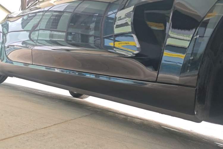 Used Tesla Model 3 2021 Standard Range Rear-Wheel Drive Upgraded Version 3D6 Right Side Sill