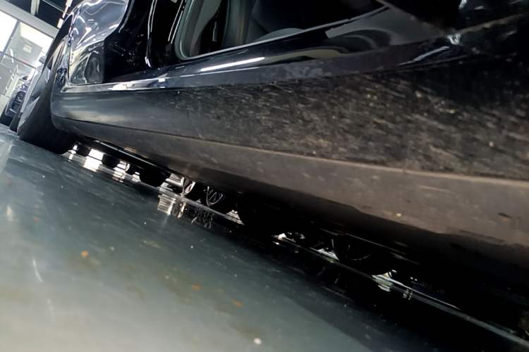 Used Tesla Model 3 2021 Standard Range Rear-Drive Upgraded Version Right Side Sill