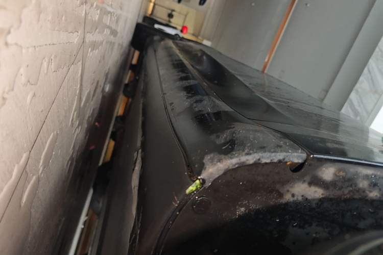 Used Tesla Model 3 2021 Standard Range Rear-Wheel Drive Upgraded Version 3D6 Right Side Sill