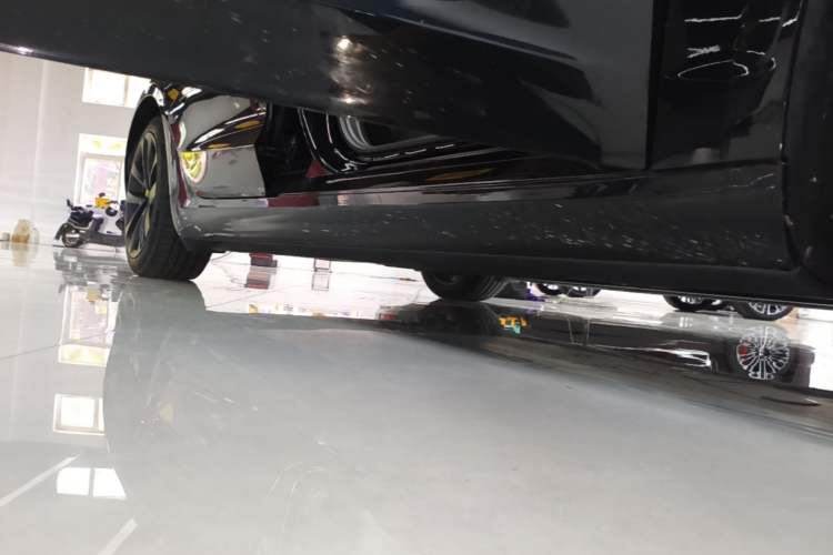 Used Tesla Model 3 2021 Standard Range Rear-Drive Upgraded Version Right Side Sill