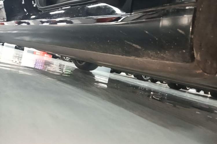 Used Tesla Model 3 2021 Standard Range Rear-Drive Upgraded Version Right Side Sill