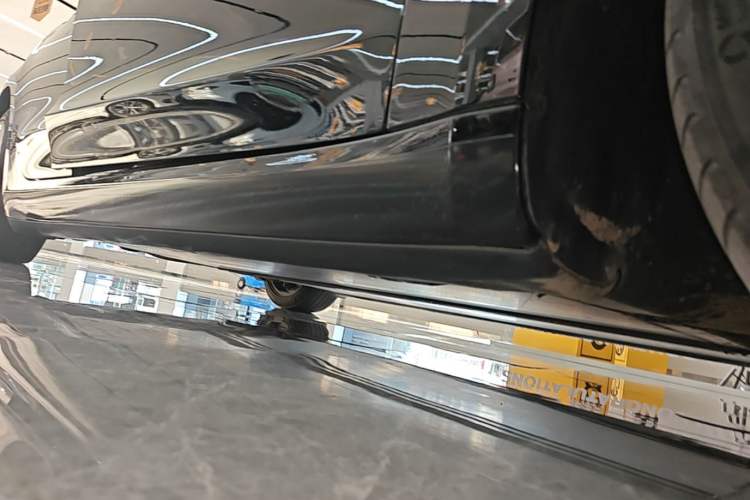 Used Tesla Model 3 2021 Standard Range Rear-Drive Upgraded Version Right Side Sill